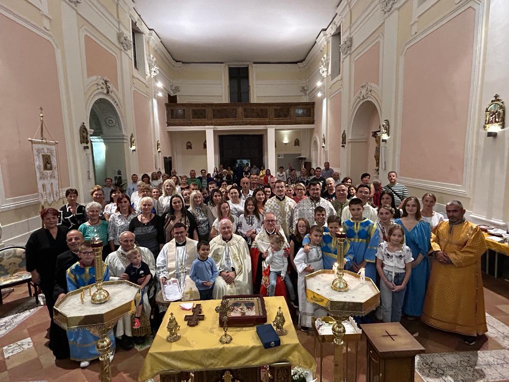 La Comunità ucraina in occasione dell'affidamento della Chiesa di San Peitro apostolo in Somma Vesuviana