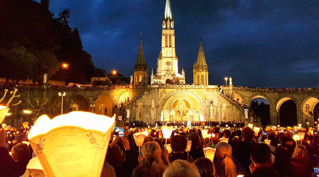 Lourdes: il luogo dove il cuore cambia attraverso il dono di sè 